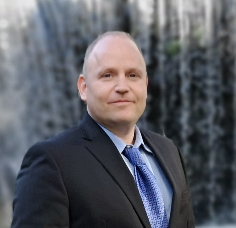 Yuval Lichter